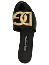'DG' logo leather slides